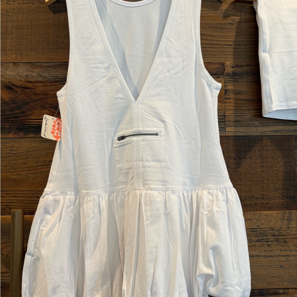 Free People Hot Shot Bubble Set White , 2pc (Dress & Shorts) NWT - Picture 8 of 13